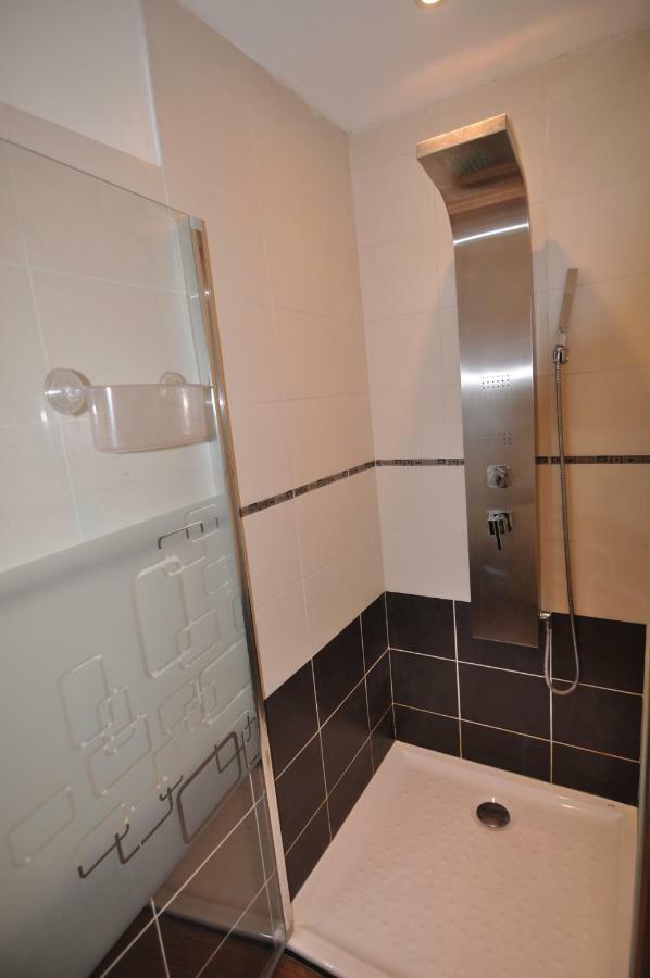 Cosy One-Bedroom Apartment -Stayinantibes- Le Cosy Antibes Exterior foto